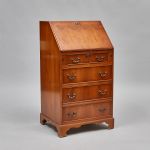 983 8331 SECRETAIRE